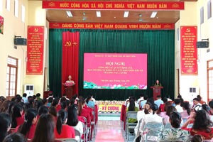 XÃ NHẤT HÒA TỔ CHỨC HỘI NGHỊ CÔNG BỐ CÁC QUYẾT ĐỊNH VỀ SẮP XẾP TỔ CHỨC ĐẢNG VÀ CÔNG TÁC CÁN BỘ